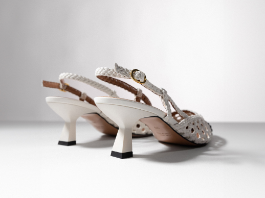 Kitten heels Slingbacks