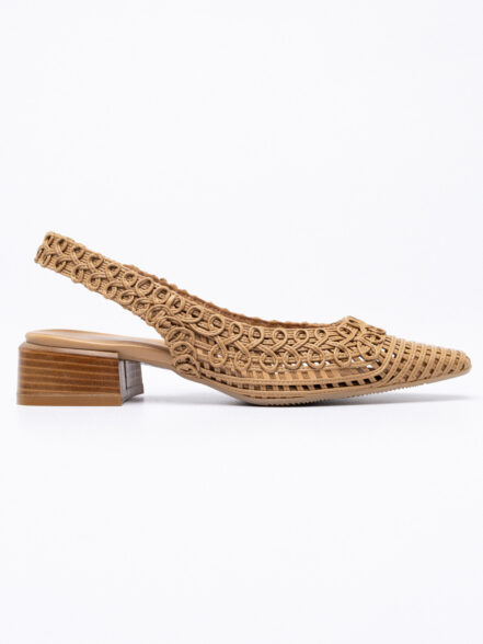 Δερμάτινης πλέξης slingbacks