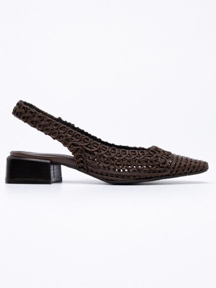 Δερμάτινης πλέξης slingbacks