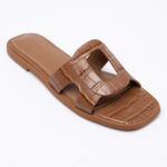 Croc-effect leather slides